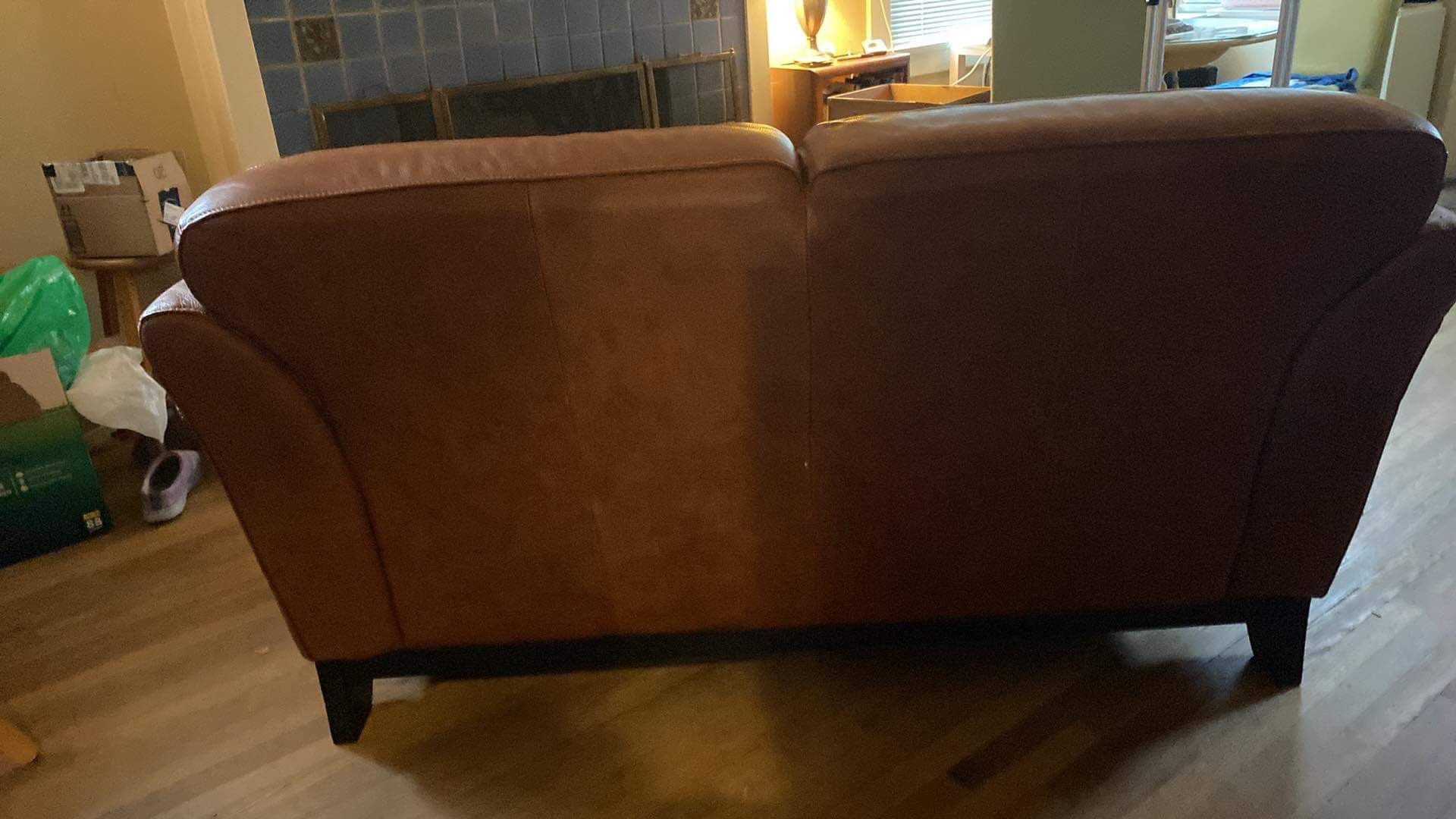 Macy’s Brown Leather Loveseat for Sale in Seattle, WA OfferUp