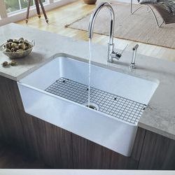 Blanco Cerana 33” Farmhouse Sink
