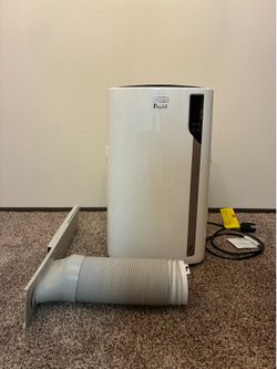 DeLonghi  Pinguino air conditioning unit