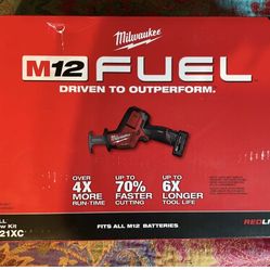 Milwaukee M12 FUEL Brushless Hackzall Reciprocating Saw Kit w 4.0 Ah 2520-21XC