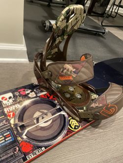 Burton Se7en (Seven) Boombox Street Snowboard w/ Burton Mission
