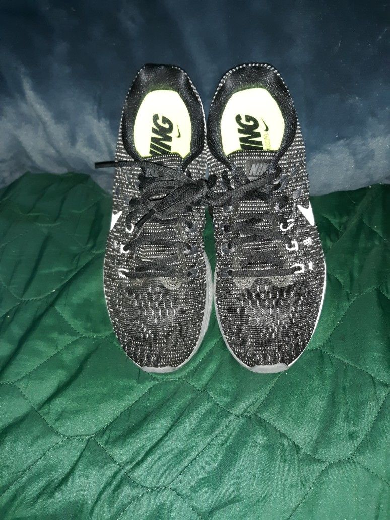 Nike Women Tennis Shoes Snikers