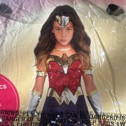 Halloween Costumes 🎃