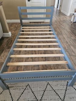 Twin size bed frame