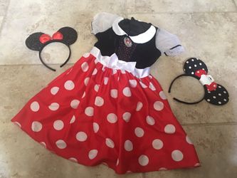 Minnie Mouse costume size 3-5 years
