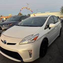 2015 Toyota Prius Four Four 4dr Hatchback Price $8,500 Mileage 135,651