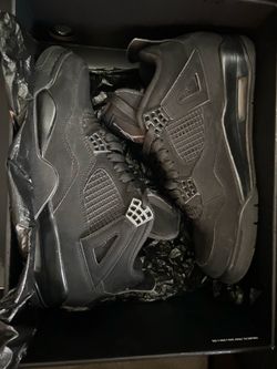 Jordan 4 Retro Black Cat. Mens size 9.5