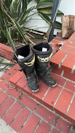 Dirt Bike Boots
