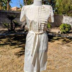 Vintage 1980s Adrianna Papell Petite Sz 6 Shiny Oyster White Lattice Dress EUC