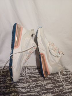 NIKE AIR 70 REACT 