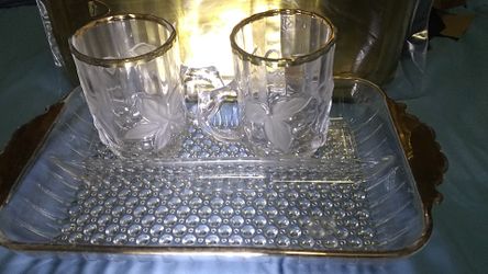 Very vintage tray platter with mini cups