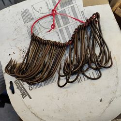 40pack Count 31/2"X1" Fishing Hooks