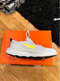 Nike Promina Extra Wide Size 9 Men