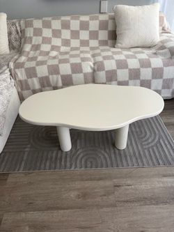 Cloud coffee table (UTC area)