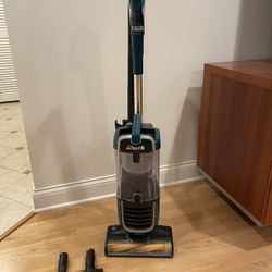 Shark Navigator. Like new.