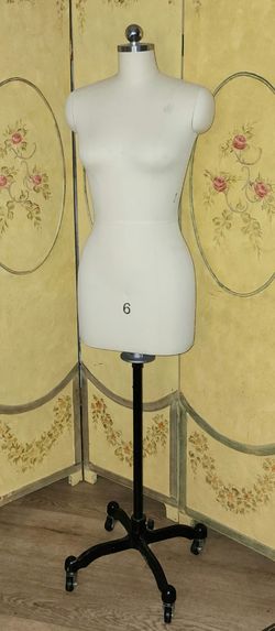 Size 6 Dress Form Mannequin on Rolling Stand