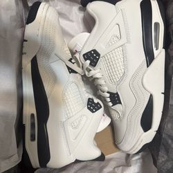 Jordan 4 Flight Club