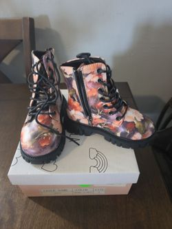Botines para niña talla 9 nuevas