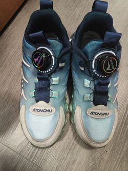 Boys' sneakers
