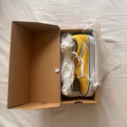 Cyber Yellow Old School Vans