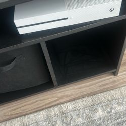 Xbox S And 2 Controllers