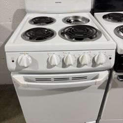 Stove Hotpoint 20 Inches / Cocina De 20 Pulgadas 