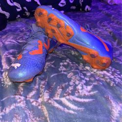 Puma cleats 