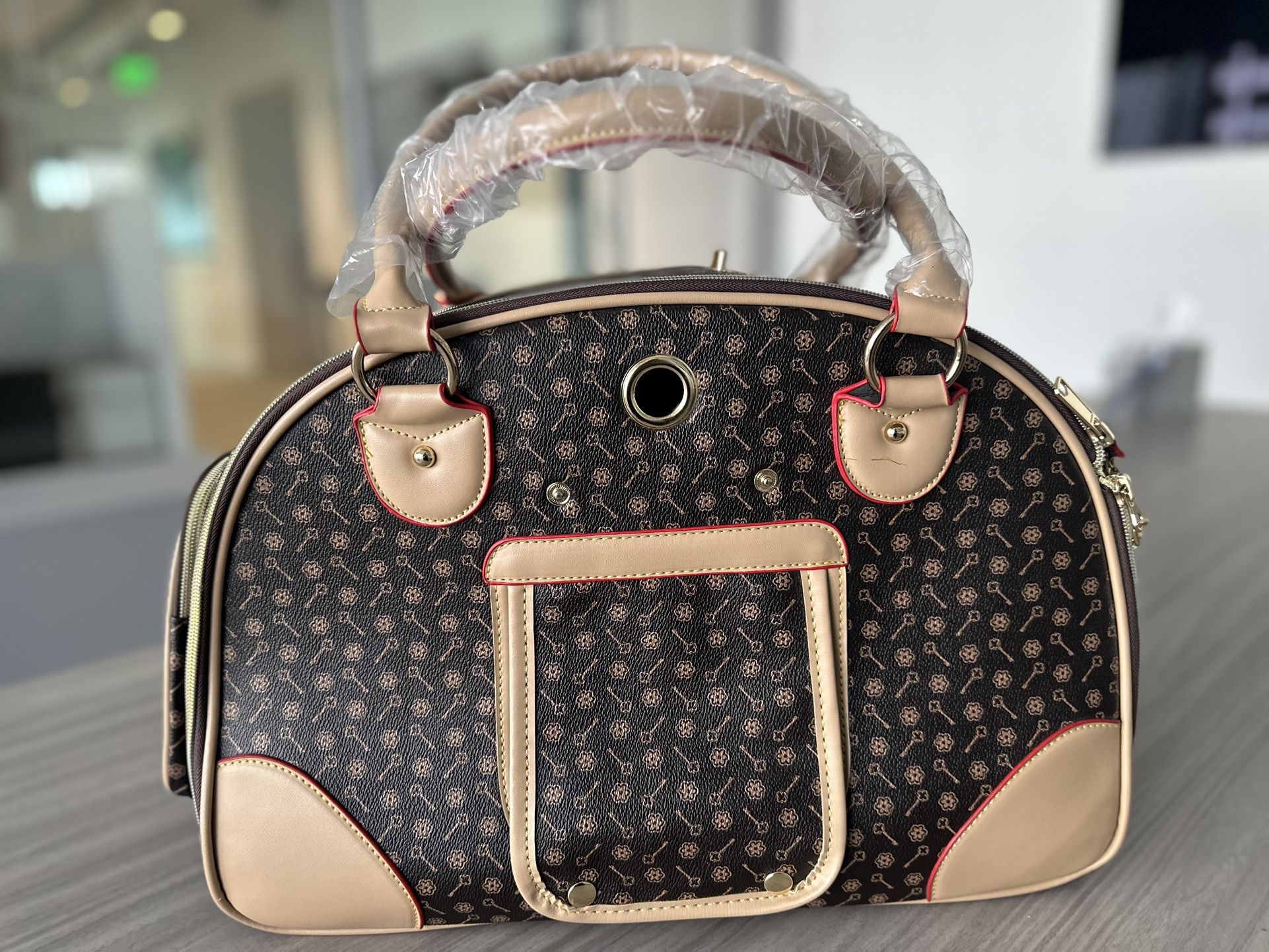 Pet/Dog/Cat Carrier Waterproof Travel Bag, Premium PU Leather Handbag