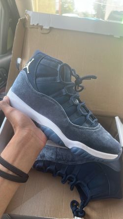 Jordon 11s (size 10.5)
