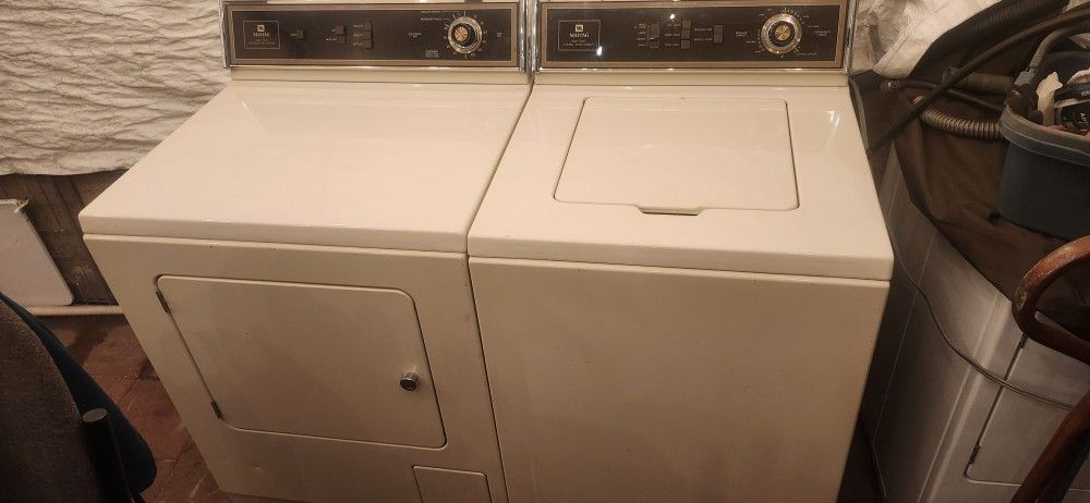 Maytag Heavy Duty Washer Dryer Set