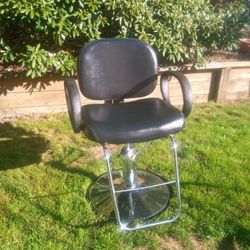 Beauty Solon Hairdresser Hydraulic Design Chair