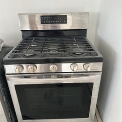 Samsung freestanding gas range