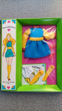 The World of Love Multi-Color Mini 4455 Doll Outfit Set