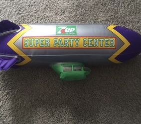 7-Up Blimp