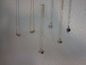 B necklaces