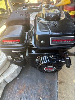 2 inches Watter pump on good condition whit 2 hoses