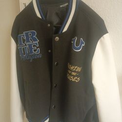 TRUE RELIGION BUDDHA BRAND VARSITY JACKET
MEN SIZE LARGE