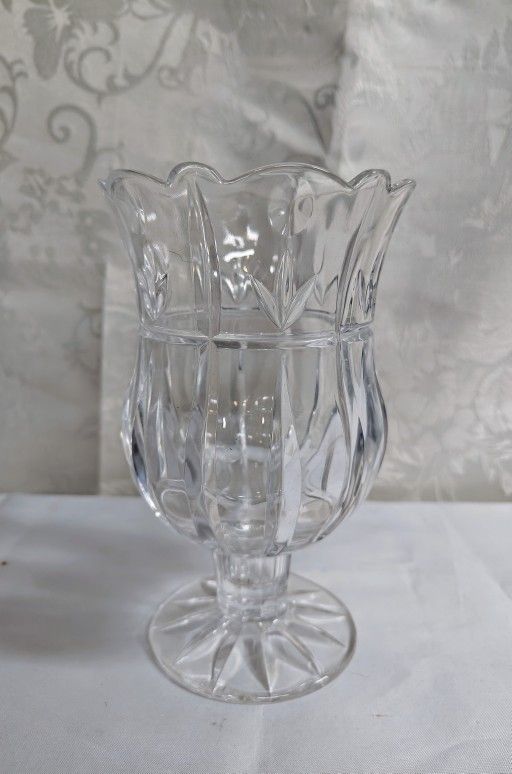 Vintage Block Full Lead Crystal Tulip Vase In Great Condition