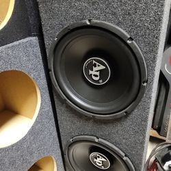 2 AUDIOPIPE 12" Subwoofers In SEALED BOX NEW