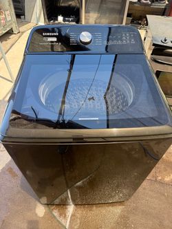 Samsung washer HE 5.3 CuFt King size capaity