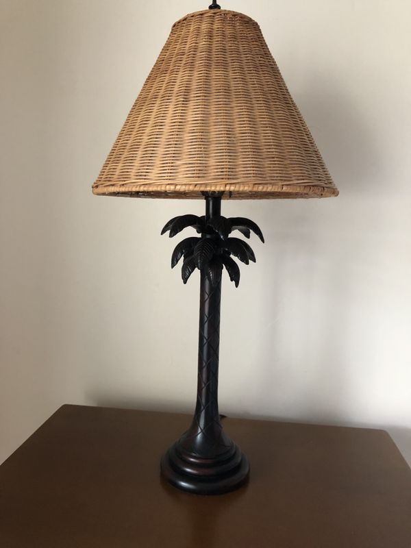 Tommy Bahama lamp for Sale in Boca Raton, FL OfferUp