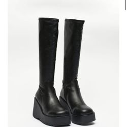 STEVE MADDEN Duke 20 Platform Boot  