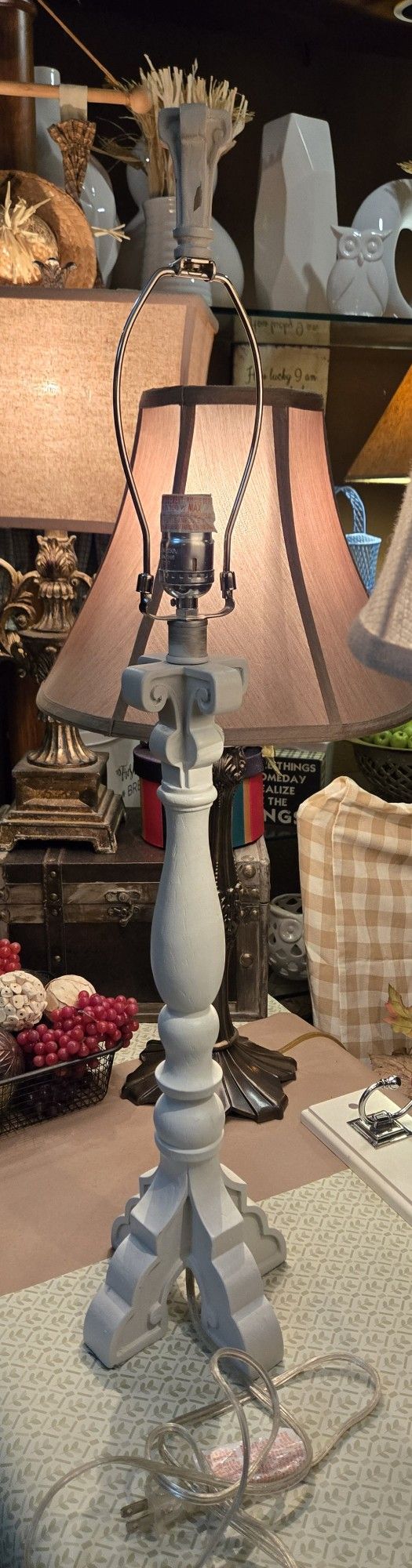 Farmhouse Chalk Paint Style Lamp