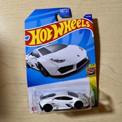 Hot Wheels LB-WORKS Lamborghini Huracan Coupe HW Exotics Series from 2022!!