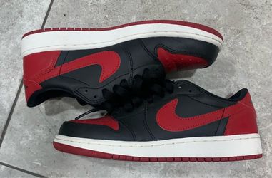 Nike Air Jordan Retro 1 Low Og Bred banned Size 4y 2015 in good condition some minor toe box creasing is only flaw    The Nike Air Jordan Retro 1 Low 