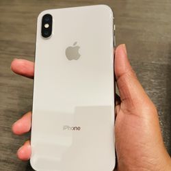 White iPhone X Unlocked 