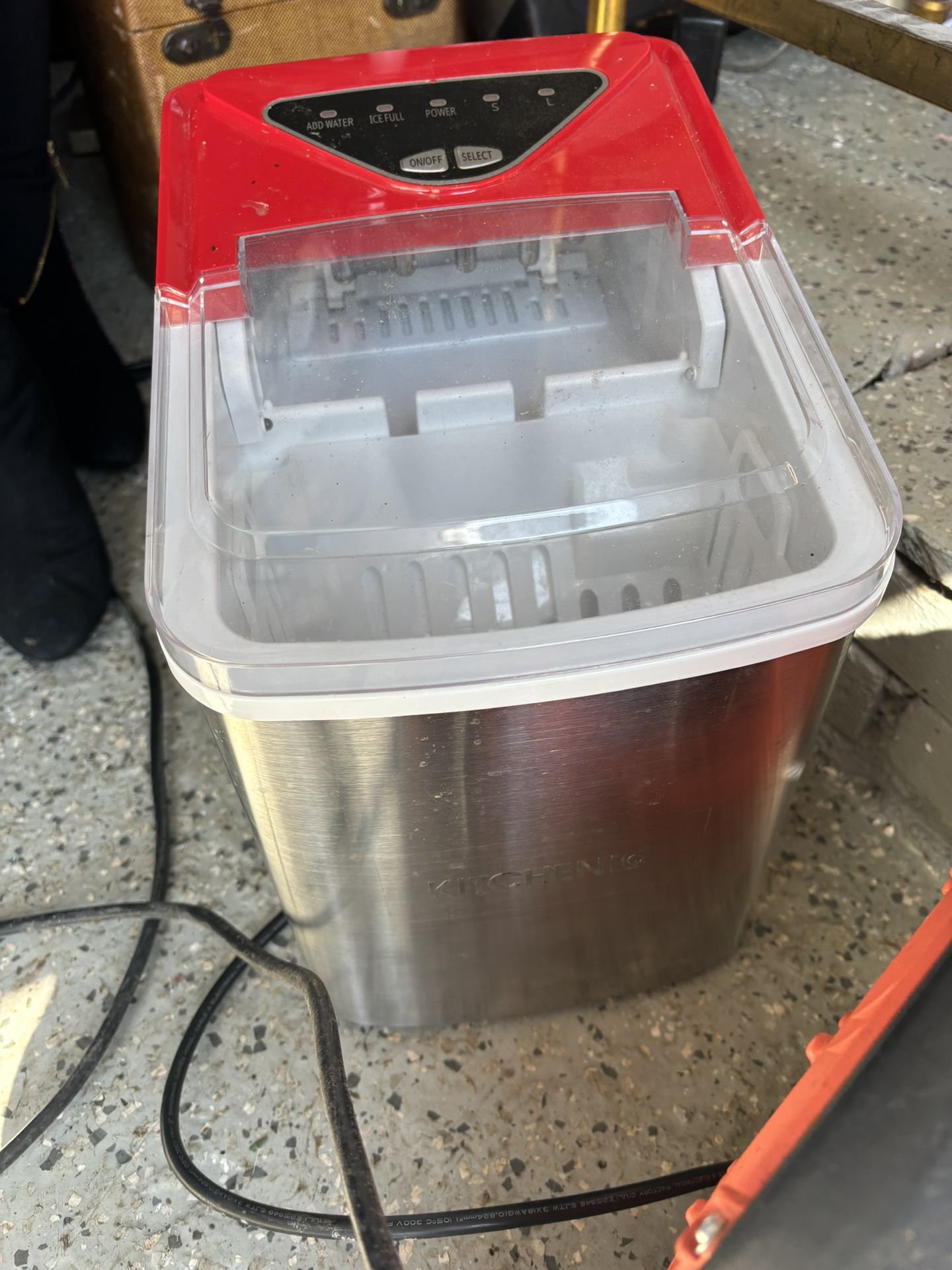 Portable Table Top Ice Maker 