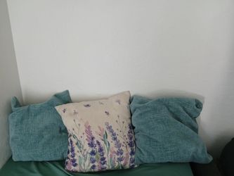 Decoration pillows