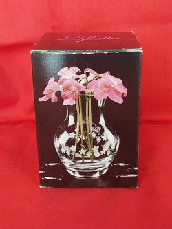 NEW StyleSetter St. Paulo Handcut Mouth Blown Crystal Bud Vase w/ Box