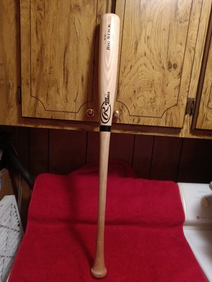 #633... Baseball Bat  "Rawlings Big Stick Pro"